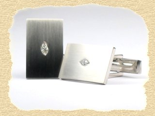 Platin-Manschettenknpfe mit Diamanten im Navette-Schliff - im Kundenauftrag