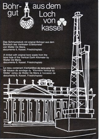 Flyer 1977 - Vertikaler Erdkilometer von Walter de Maria 